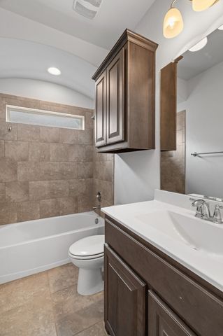 15816 Oak Pointe Drive, Fort Worth, TX 76177