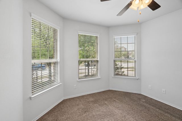 15816 Oak Pointe Drive, Fort Worth, TX 76177