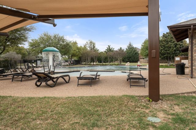 15816 Oak Pointe Drive, Fort Worth, TX 76177