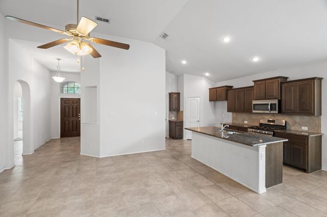 15816 Oak Pointe Drive, Fort Worth, TX 76177