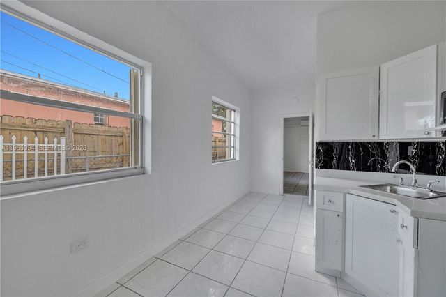 536 NW 25th Ave B, Miami, FL 33125