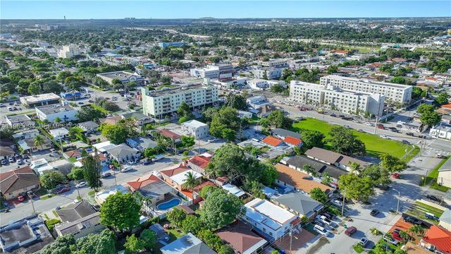 536 NW 25th Ave B, Miami, FL 33125