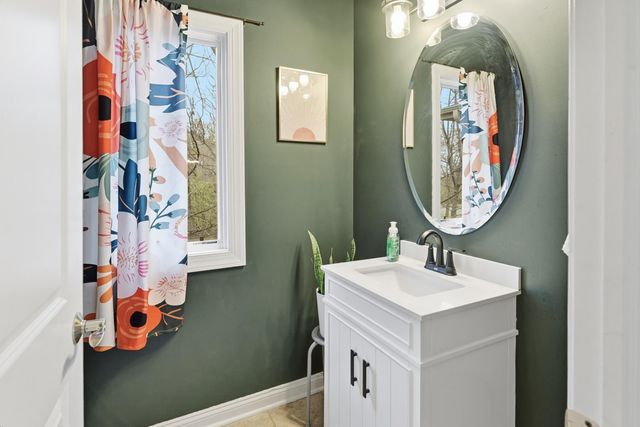 205 PARKWILD Drive, Council Bluffs, IA 51503