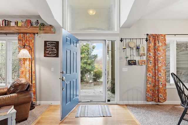 205 PARKWILD Drive, Council Bluffs, IA 51503