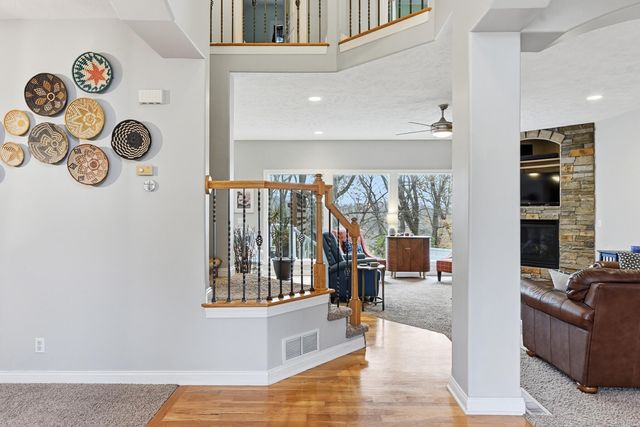 205 PARKWILD Drive, Council Bluffs, IA 51503