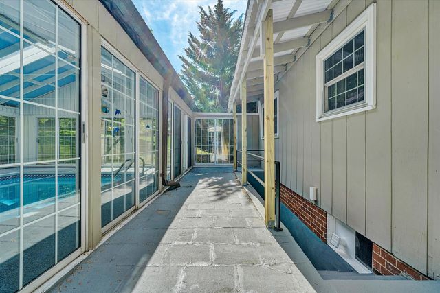 4118 Belle Aire CIR, Roanoke, VA 24018