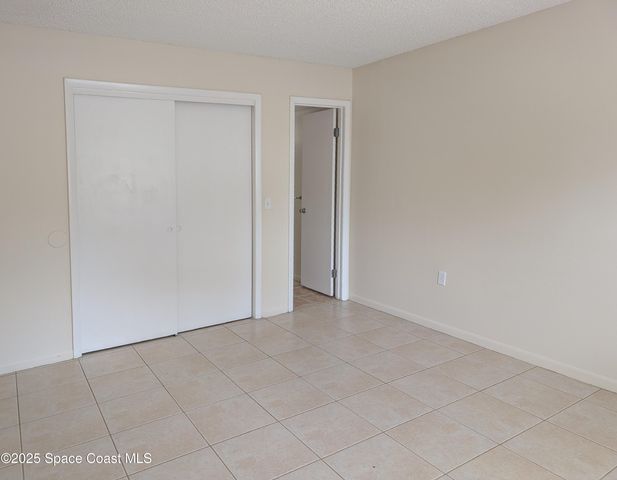 121 San Juan Circle, Melbourne, FL 32935