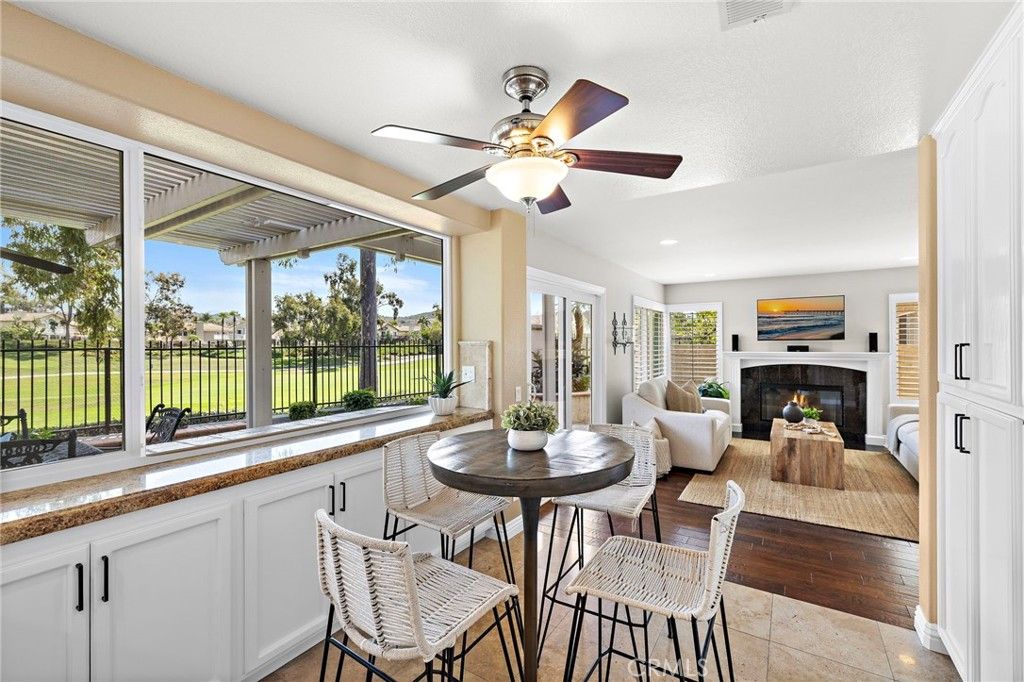 Image 15 of property listing at 4 Reata, Rancho Santa Margarita, CA 92688