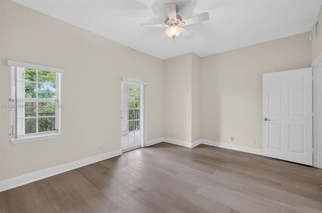 704 SW 1st Avenue, Pompano Beach, FL 33060