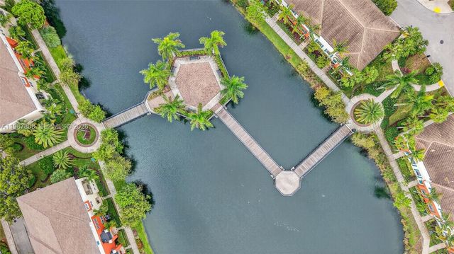 704 SW 1st Avenue, Pompano Beach, FL 33060