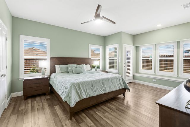 1021 Mason Street, Aubrey, TX 76227