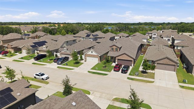 1021 Mason Street, Aubrey, TX 76227