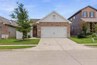 1021 Mason Street, Aubrey, TX 76227