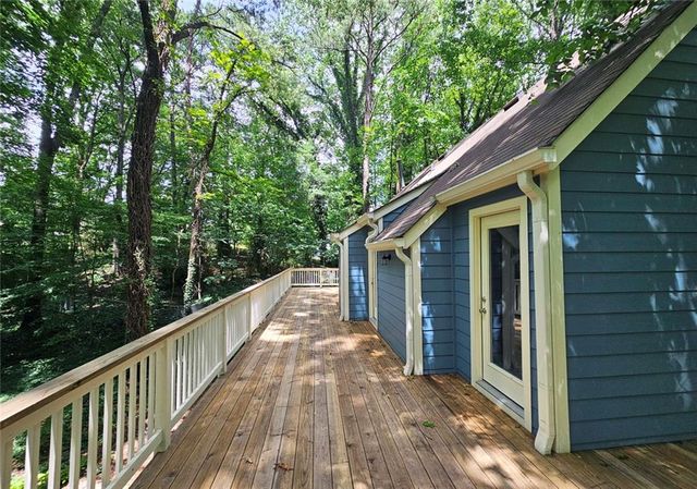 495 Nottingham Drive, Marietta, GA 30066