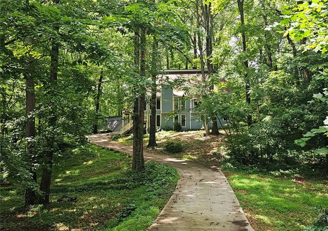 495 Nottingham Drive, Marietta, GA 30066