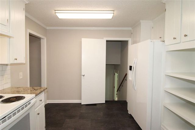 495 Nottingham Drive, Marietta, GA 30066