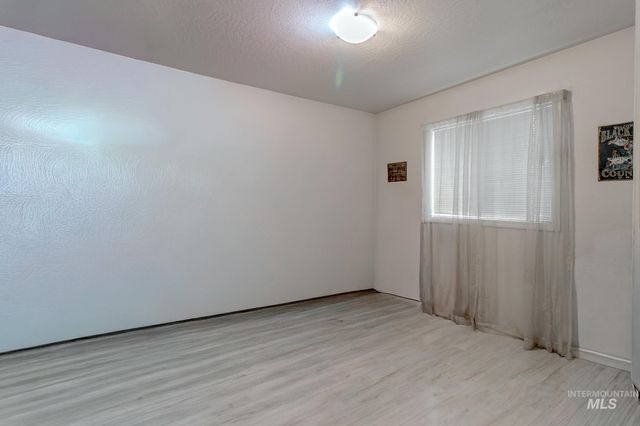 721 W Hazel St, Caldwell, ID 83605