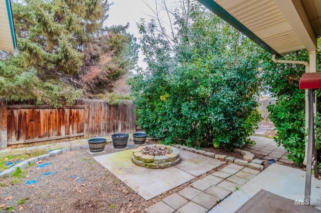 721 W Hazel St, Caldwell, ID 83605