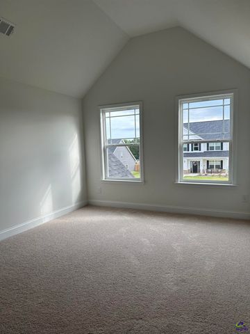 715 Lindsey Brooke Trace, Bonaire, GA 31005