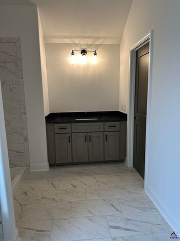 715 Lindsey Brooke Trace, Bonaire, GA 31005