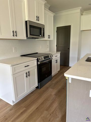 715 Lindsey Brooke Trace, Bonaire, GA 31005