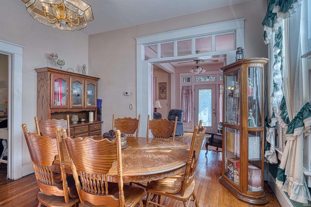 1028 N 3rd Avenue, Evansville, IN 47710