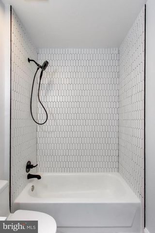 1241 JAMES STREET, Baltimore, MD 21223