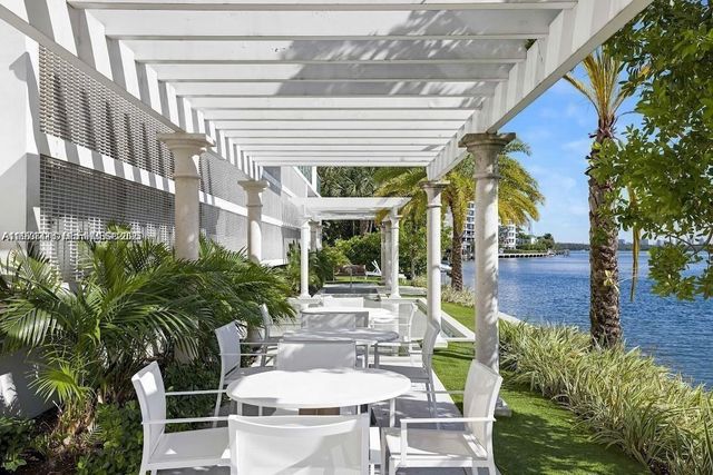 9821 E Bay Harbor Dr 801, Bay Harbor Islands, FL 33154