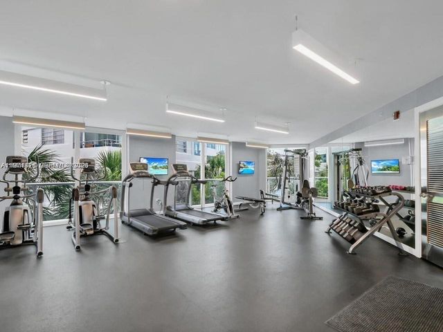 9821 E Bay Harbor Dr 801, Bay Harbor Islands, FL 33154