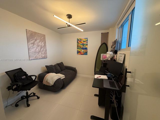 9821 E Bay Harbor Dr 801, Bay Harbor Islands, FL 33154