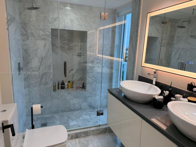 9821 E Bay Harbor Dr 801, Bay Harbor Islands, FL 33154