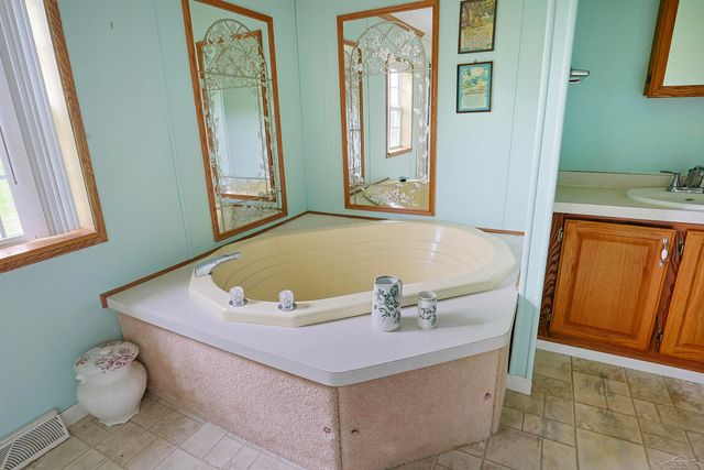 13301 Elms Road, Birch Run Twp, MI 48415