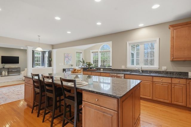 74 Canterbury Hill Road, Acton, MA 01720