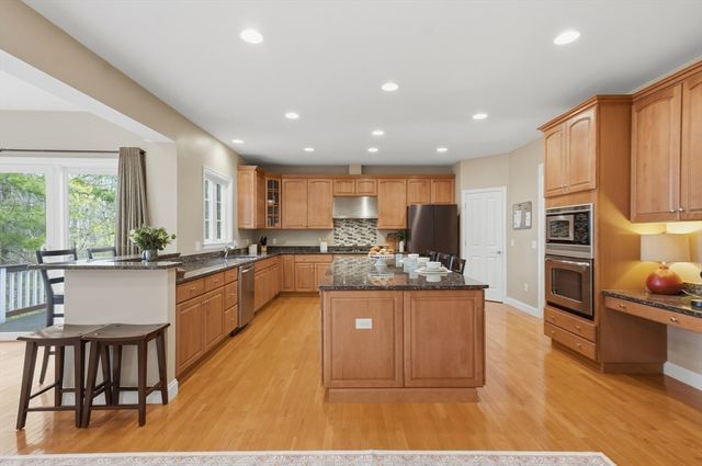 74 Canterbury Hill Road, Acton, MA 01720