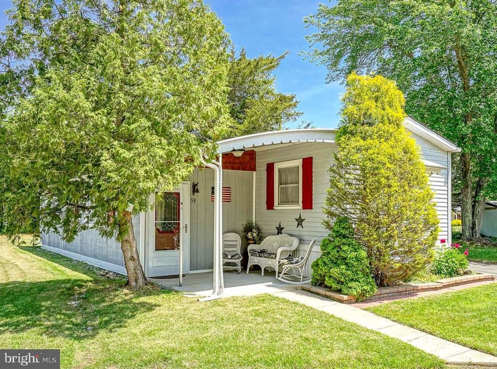 59 BRIAR HILL DRIVE, Chesilhurst, NJ 08089