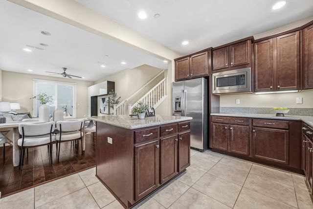 3198 Vittoria Loop, Dublin, CA 94568