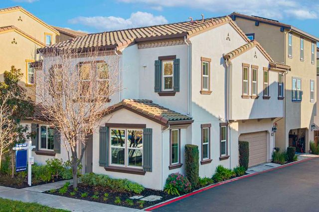 3198 Vittoria Loop, Dublin, CA 94568