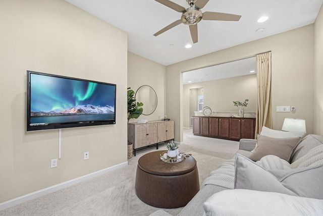 3198 Vittoria Loop, Dublin, CA 94568