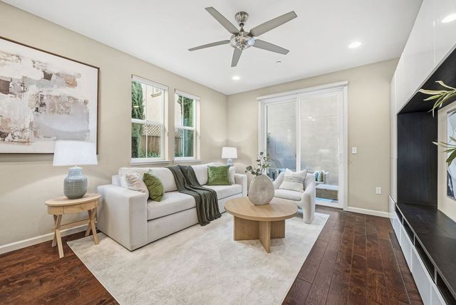 3198 Vittoria Loop, Dublin, CA 94568