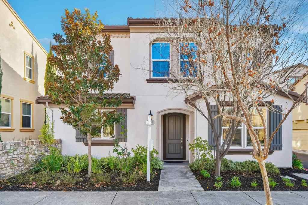 3198 Vittoria Loop, Dublin, CA 94568
