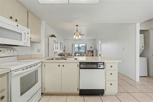 25225 RAMPART BOULEVARD 1606, Punta Gorda, FL 33983