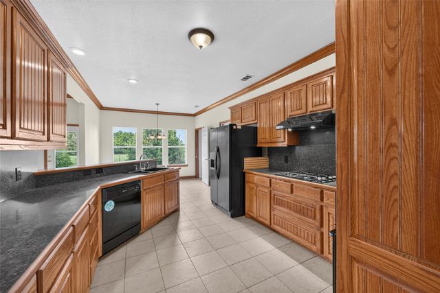 18723 Sims Lane, Nevada, TX 75173