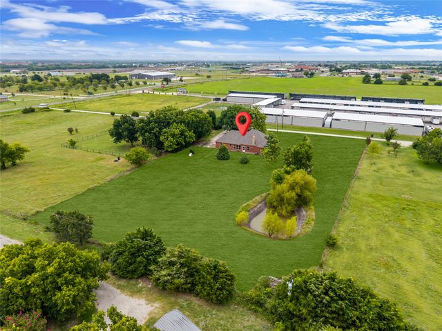 18723 Sims Lane, Nevada, TX 75173
