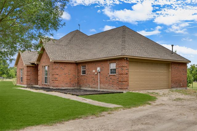 18723 Sims Lane, Nevada, TX 75173