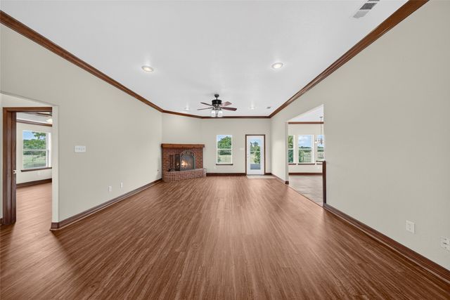 18723 Sims Lane, Nevada, TX 75173