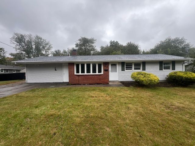 47 Mercedes Rd, Brockton, MA 02301