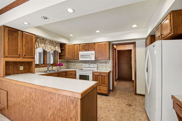 265 Maier Court, Grandville, MI 49418