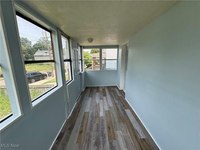 157 Henry Street, Akron, OH 44305