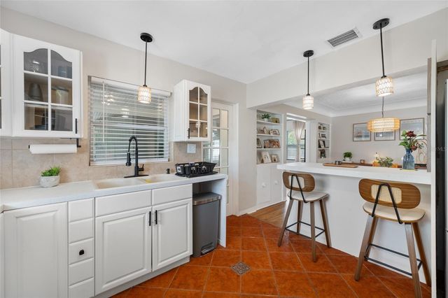 6219 HAMPTON DRIVE N, St Petersburg, FL 33710