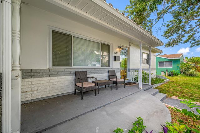6219 HAMPTON DRIVE N, St Petersburg, FL 33710